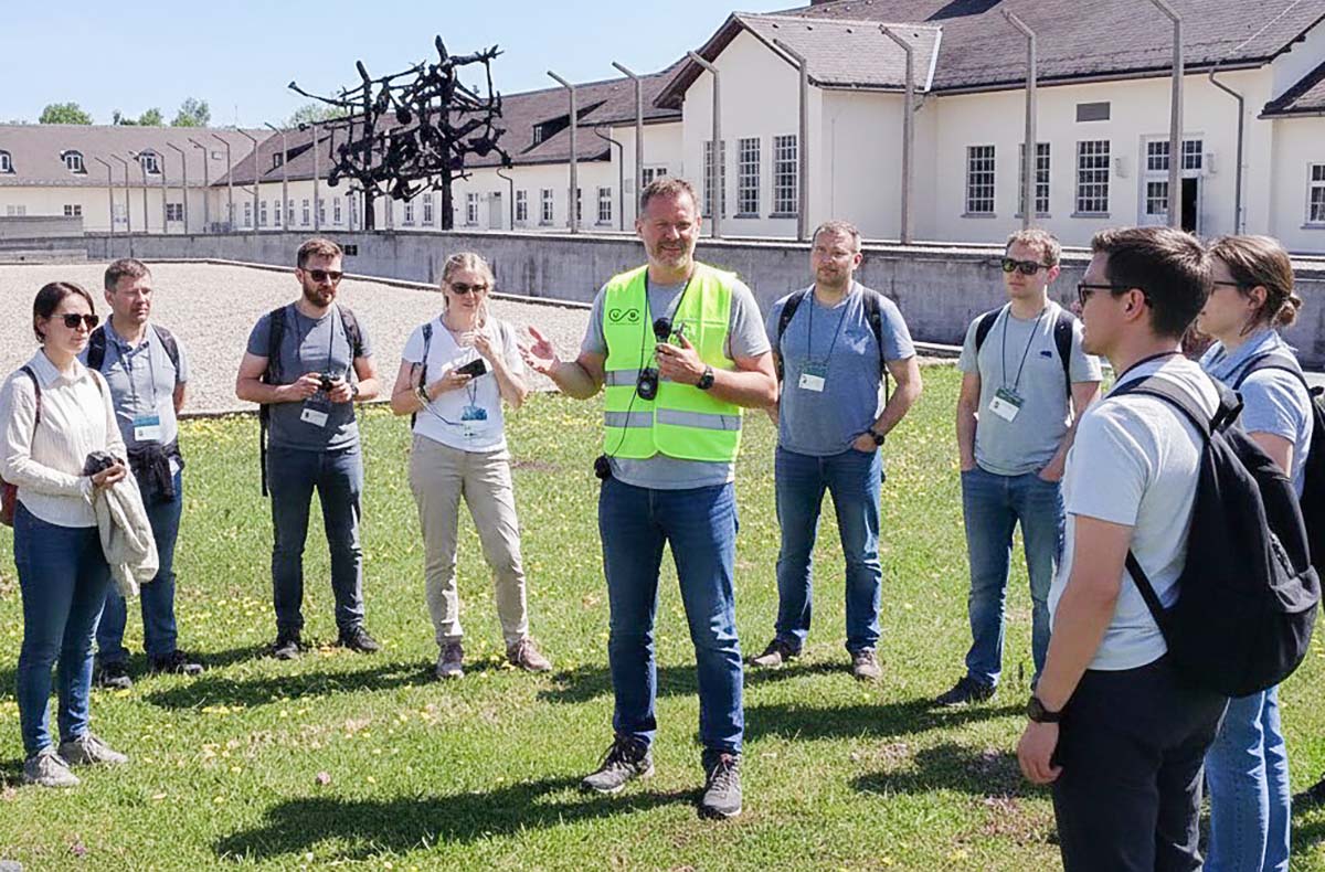 Tour KZ-Gedenkstätte Dachau (4,5 Std.) - Dachau intensiv erleben und verstehen in München