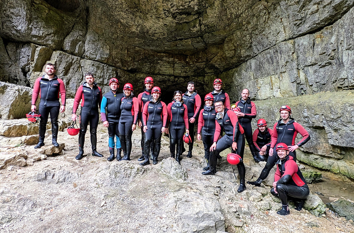 Höhlentrekking und -schwimmen Reutlingen Höhlentrekking und -schwimmen Reutlingen
