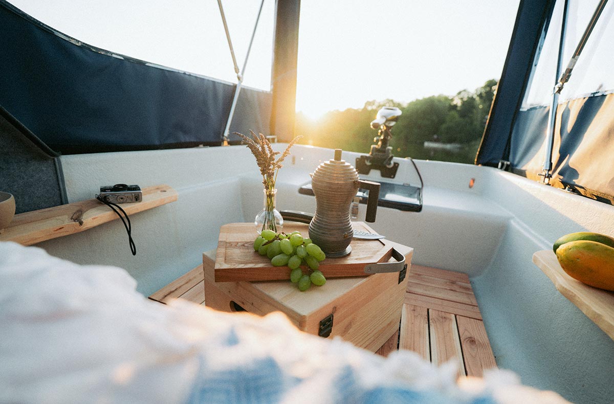 2 Tag(e) Übernachten im Campingboot Entenkoje Buckow für 2 (1 Nacht) Brandenburg ✓