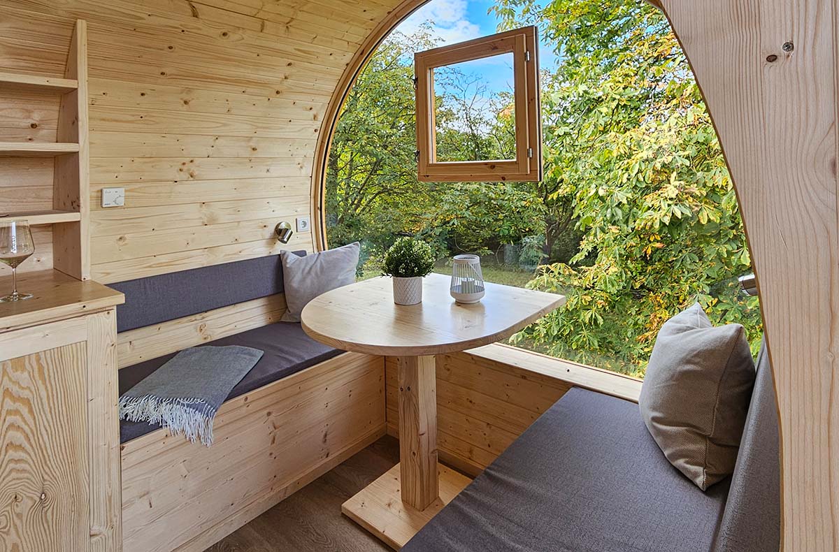 Übernachtung im Fass Volkach für 2 (2 ...