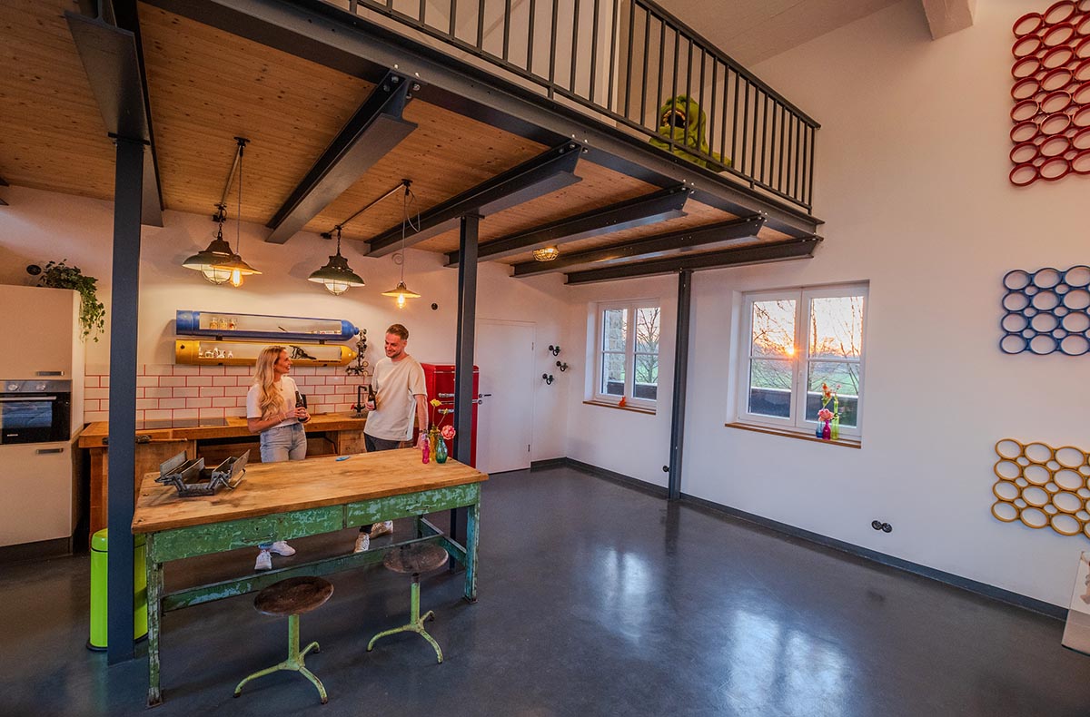 Übernachtung im Hochspannungsraum im Alten Wasserwerk für 2 (2 Nächte) in Tecklenburg Übernachtung im Hochspannungsraum im Alten Wasserwerk für 2 (2 Nächte) in Tecklenburg