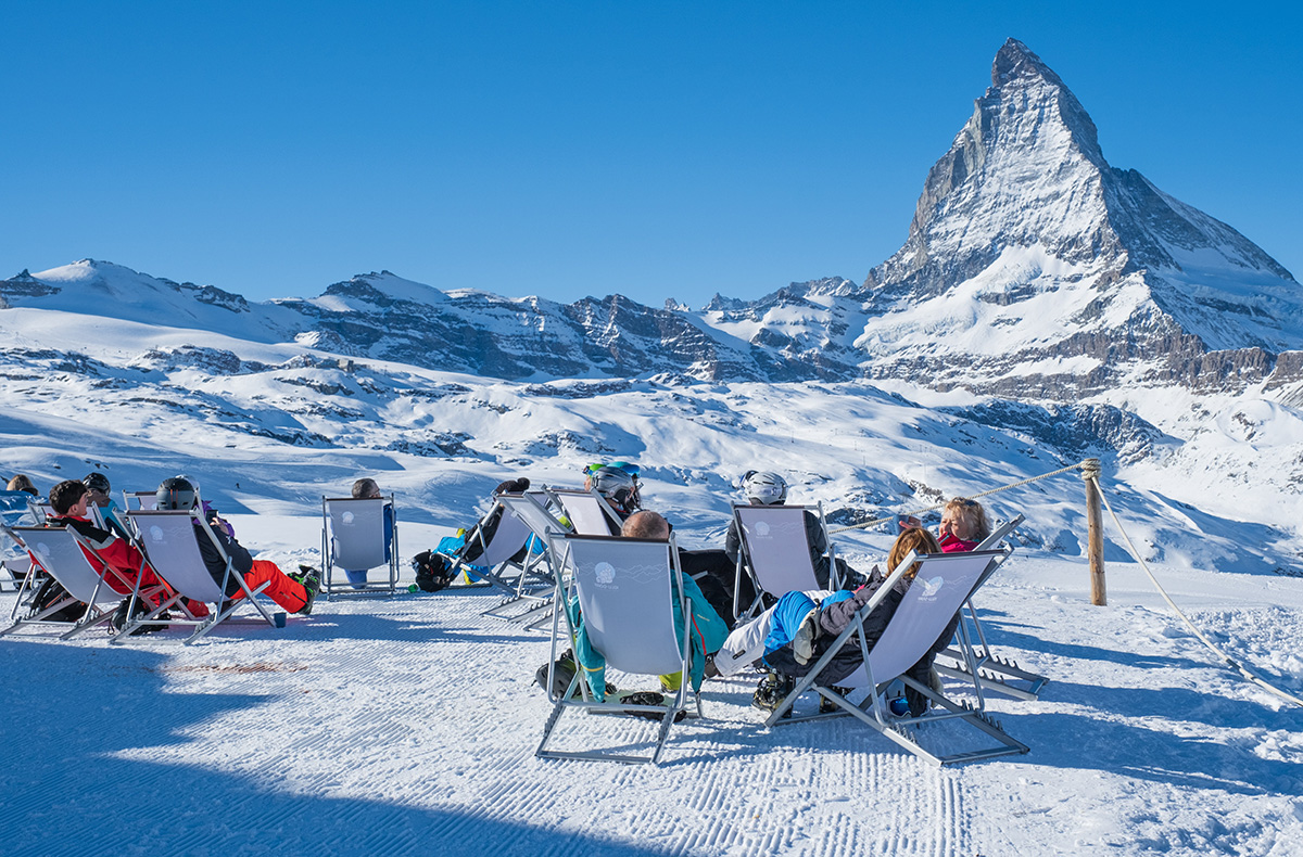 2 Tag(e) Übernachtung im Romantik-Iglu Zermatt für 2 (1 Nacht) inkl. Halbpension