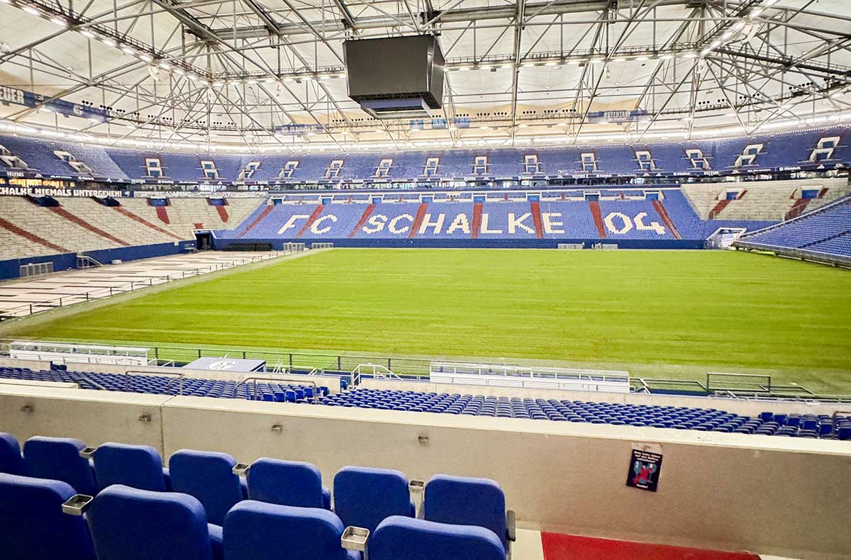 VW Bulli Tour mit Schalke Arena Nachtführung Gelsenkirchen