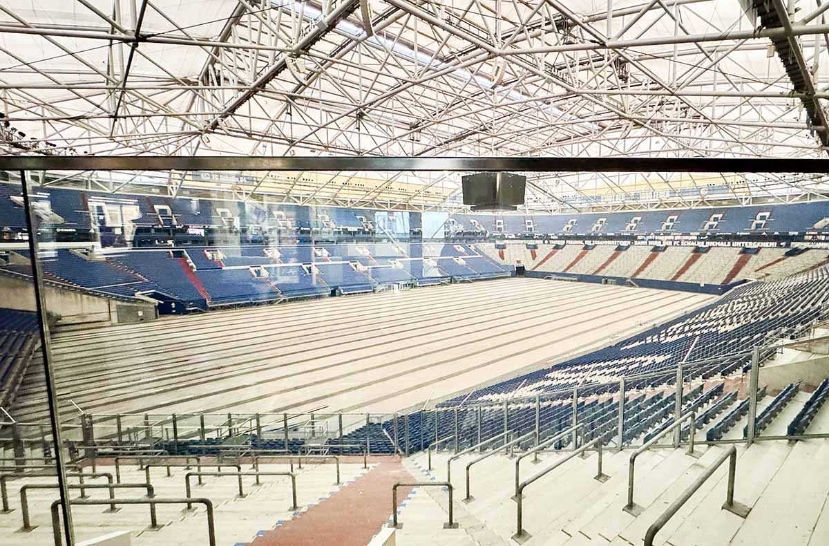 VW Bulli Tour mit Schalke Arena Nachtführung Gelsenkirchen