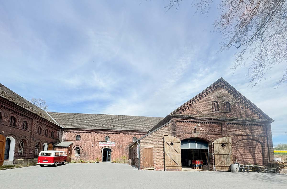 VW Bulli Tour mit Wine Tasting Bochum Nordrhein-Westfalen ✓ VW Bulli Tour mit Wine Tasting Bochum Nordrhein-Westfalen ✓