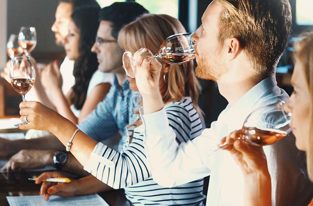 Wein Tasting im Labor Basel