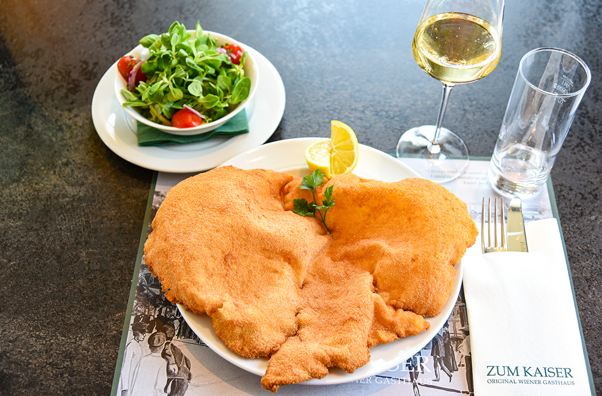 Weinprobe im Riesenrad mit Dinner Wien...