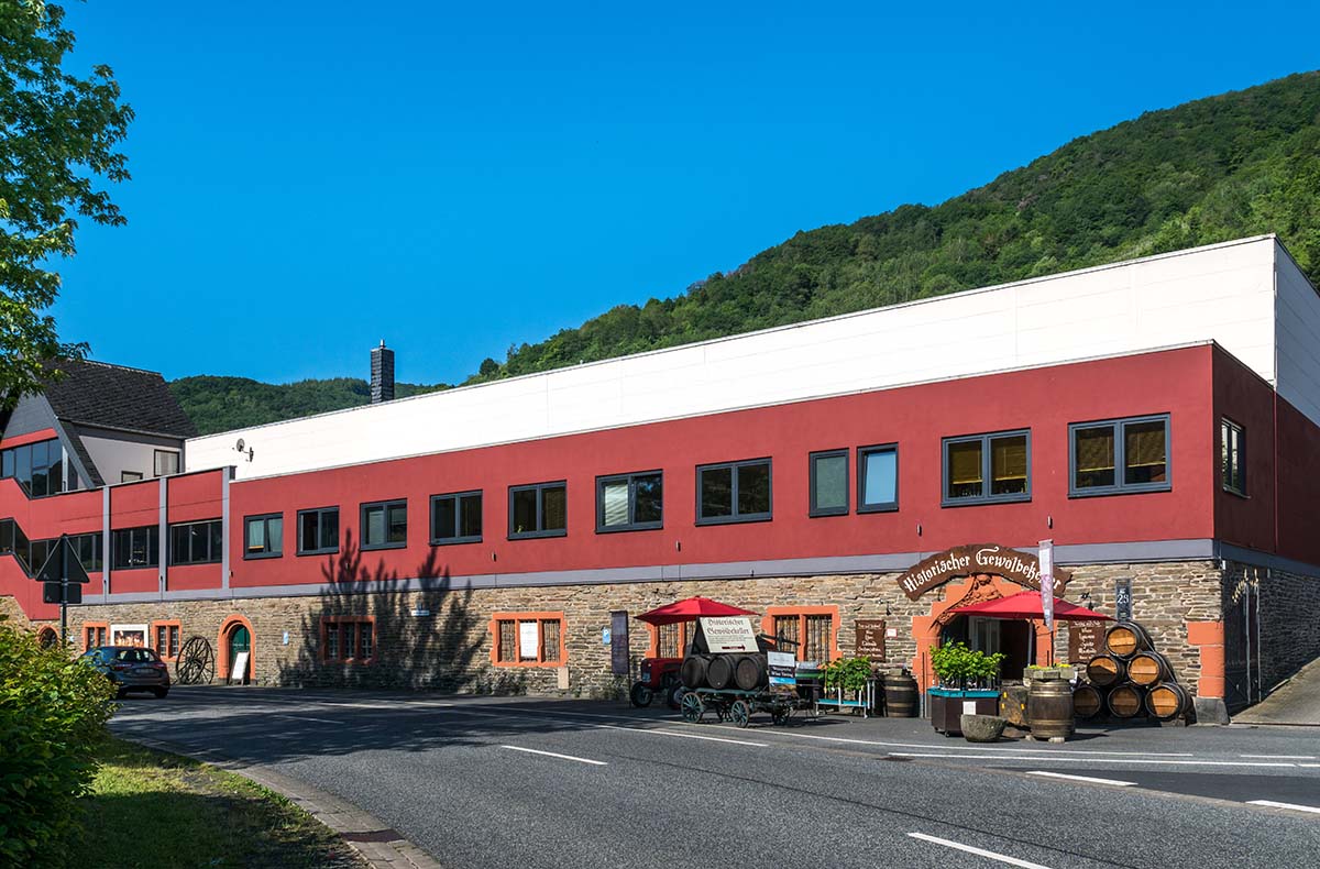 Weintour mit Weinverkostung Sankt Aldegund Weintour mit Weinverkostung Sankt Aldegund