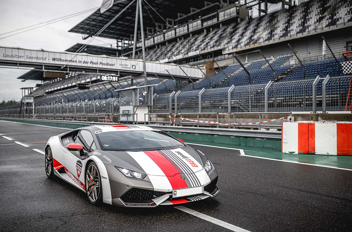 Lamborghini selber fahren 14-18 Jahre (5 Rd.) in Schönwald,Templin,Oberlungwitz,Schipkau Klettwitz,Oschersleben