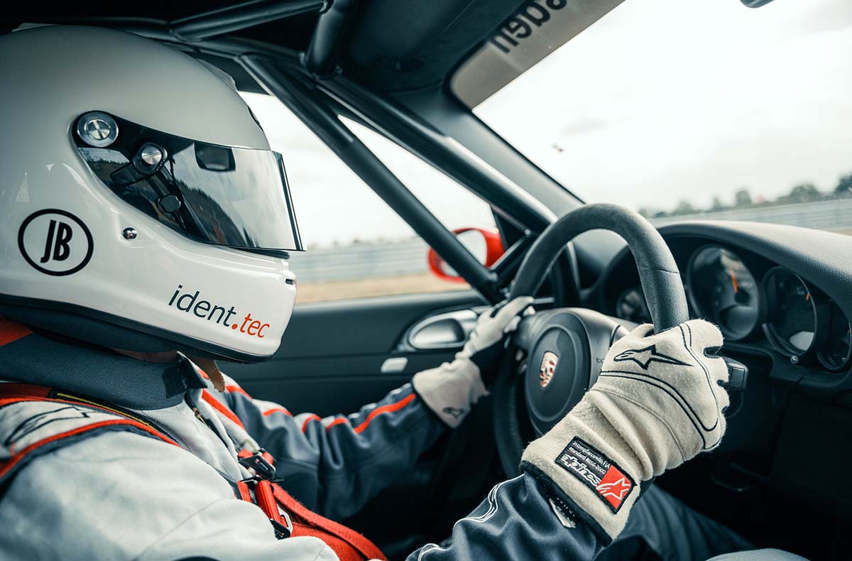 Porsche 911 GT3 selber fahren ab 14 Jahre (4 Rd.) - Mit 14 im Porsche GT3 in Schönwald,Templin,Oberlungwitz,Schipkau Klettwitz,Oschersleben (Bode)
